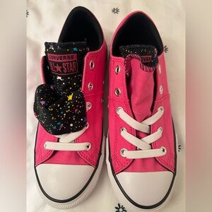 Converse All Star Shoes Maddie Pink w Stars Size 2